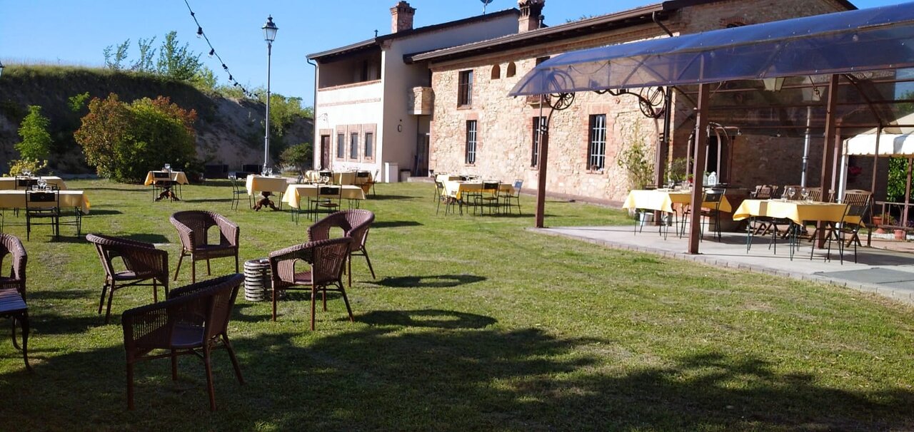 Agriturismo La Collina del Sole e il suo giardino